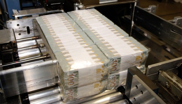 Fed Seeks Sweet Spot Between Slowing Inflation Aiding Growth 
